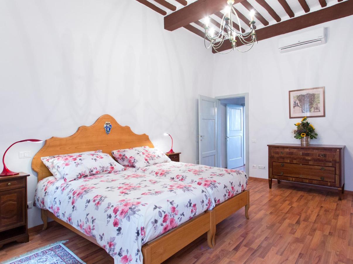 Residenza D'Epoca Palazzo Piccolomini Lejlighed Siena Eksteriør billede
