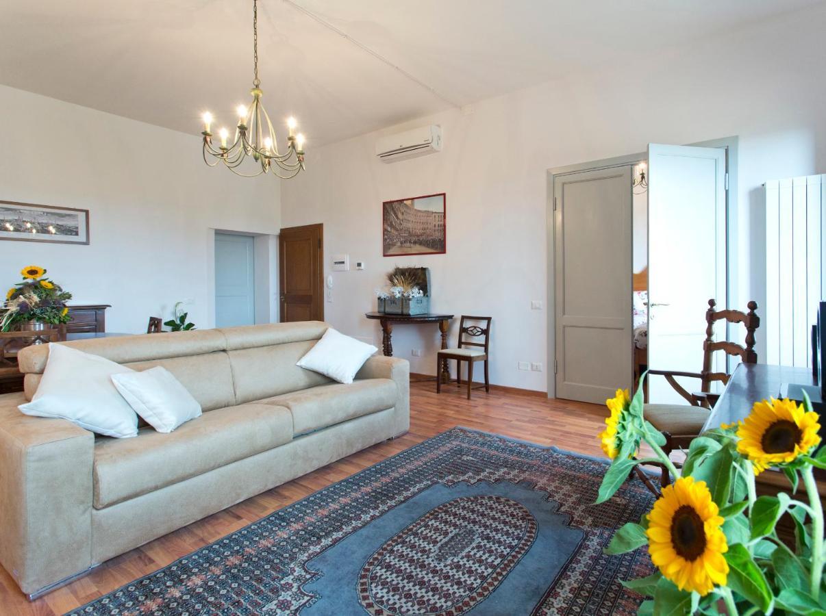 Residenza D'Epoca Palazzo Piccolomini Lejlighed Siena Eksteriør billede