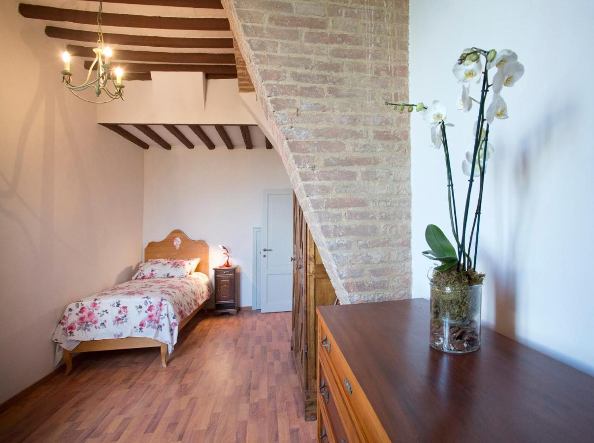 Residenza D'Epoca Palazzo Piccolomini Lejlighed Siena Eksteriør billede